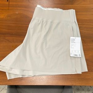 Athleta cosmic flutter shorts